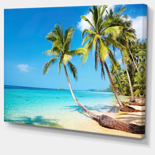 Designart - Tropical Beach